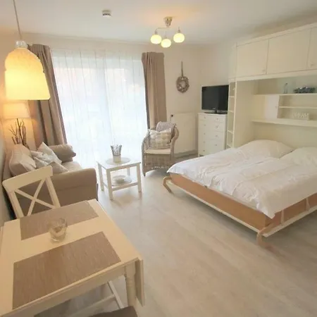 Apartment Vor Der Haustur *
